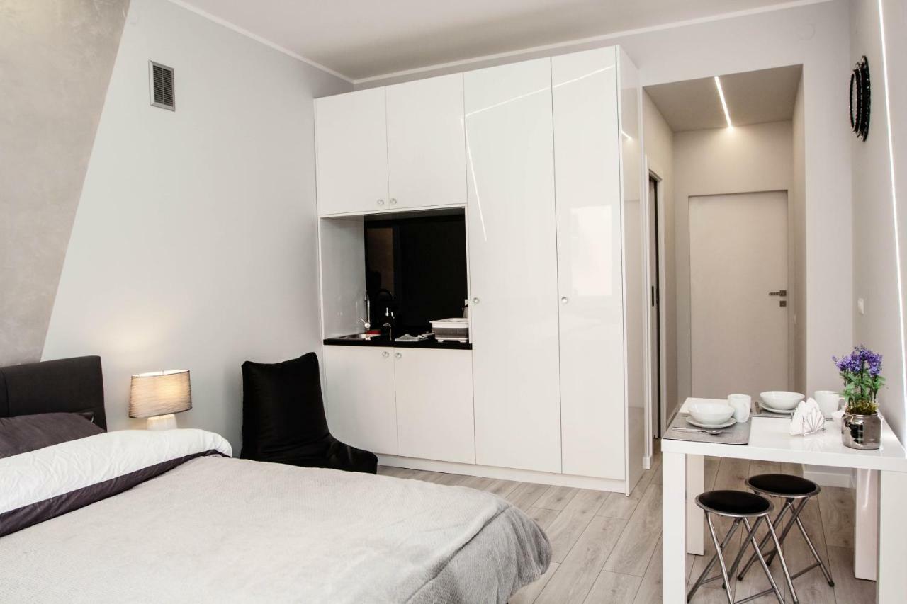 Apartament Novel Warszawa Zewnętrze zdjęcie