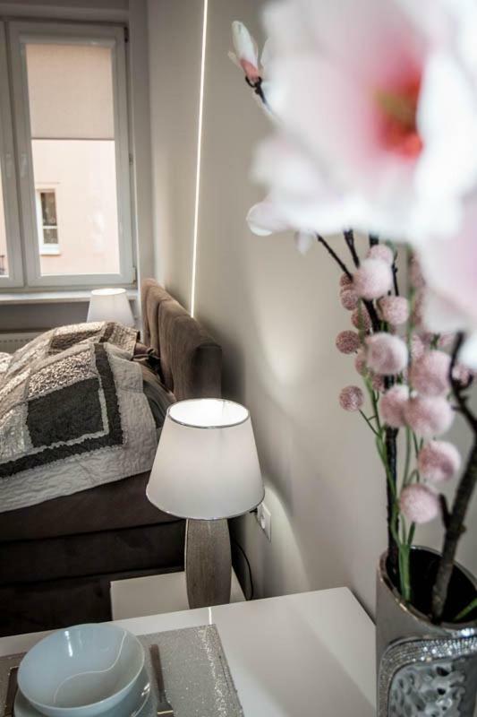 Apartament Novel Warszawa Zewnętrze zdjęcie